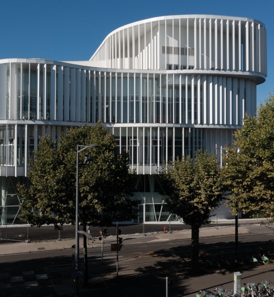 Culture : la nouvelle bibliothèque Universitaire Le Studium : sur le campus de l’Esplanade à Strasbourg (67) - SERUE ingénierie