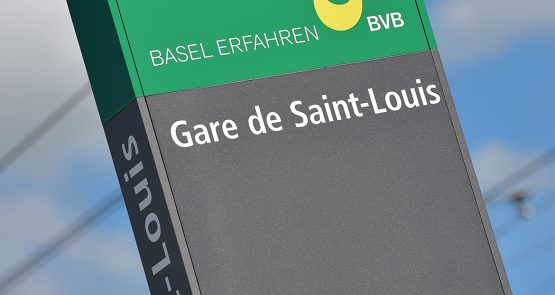 Suisse Bâle ligne du tram 3 - gare de Saint-Louis vers l’EuroAirport international de Bâle Mulhouse Freiburg (68) - SERUE ingénierie