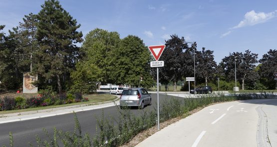 Pistes cyclables - Réalisation d’itinéraires cyclables continus et sécurisés sur les axes structurants de la ville d’Obernai (Bas-Rhin) - SERUE Ingénierie (67)