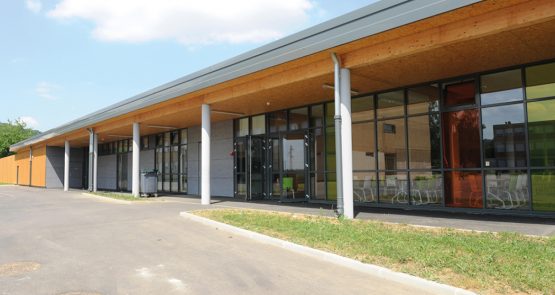 Enseignement - Second cycle et supérieur - Construction d'une demi-pension avec sa cuisine centrale, au Collège Justemont à Vitry-sur-Orne (57) - SERUE Ingénierie