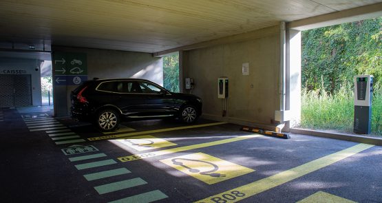 Parking - Parking aérien - Silot - Campus médical RHENA - 67 Strasbourg (Bas-Rhin) - SERUE Ingénierie