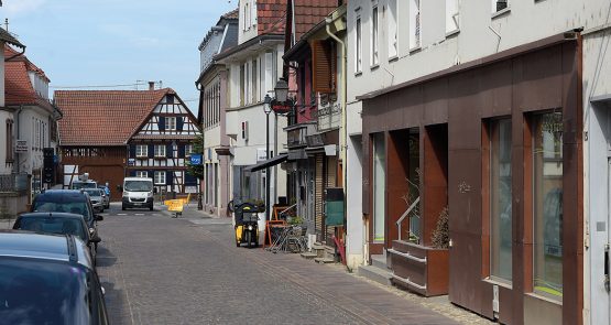Aménagement rues et places - Requalification et revalorisation du centre-ville d’Erstein (67) - SERUE Ingénierie